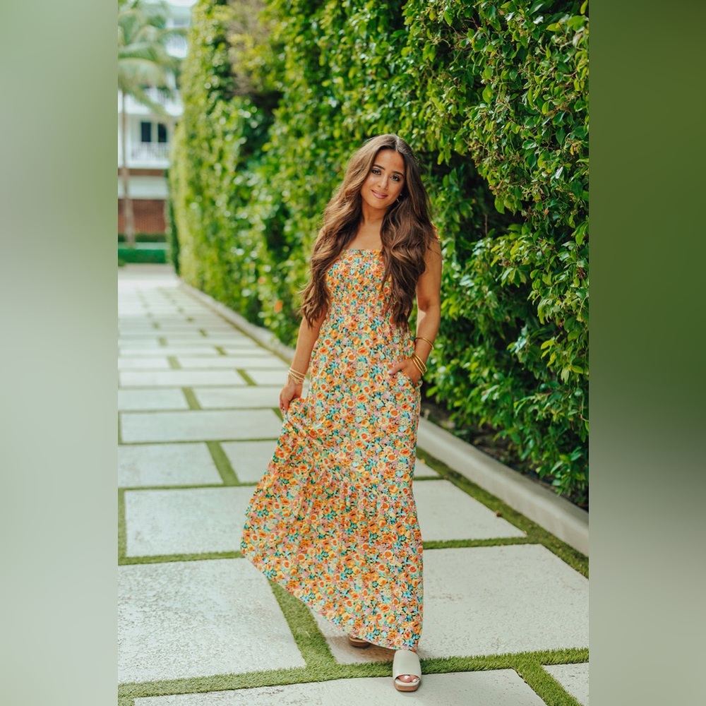 NWT KENDRA TIE-SHOULDER MAXI DRESS-FIREFLY still currently on buddy love for $60